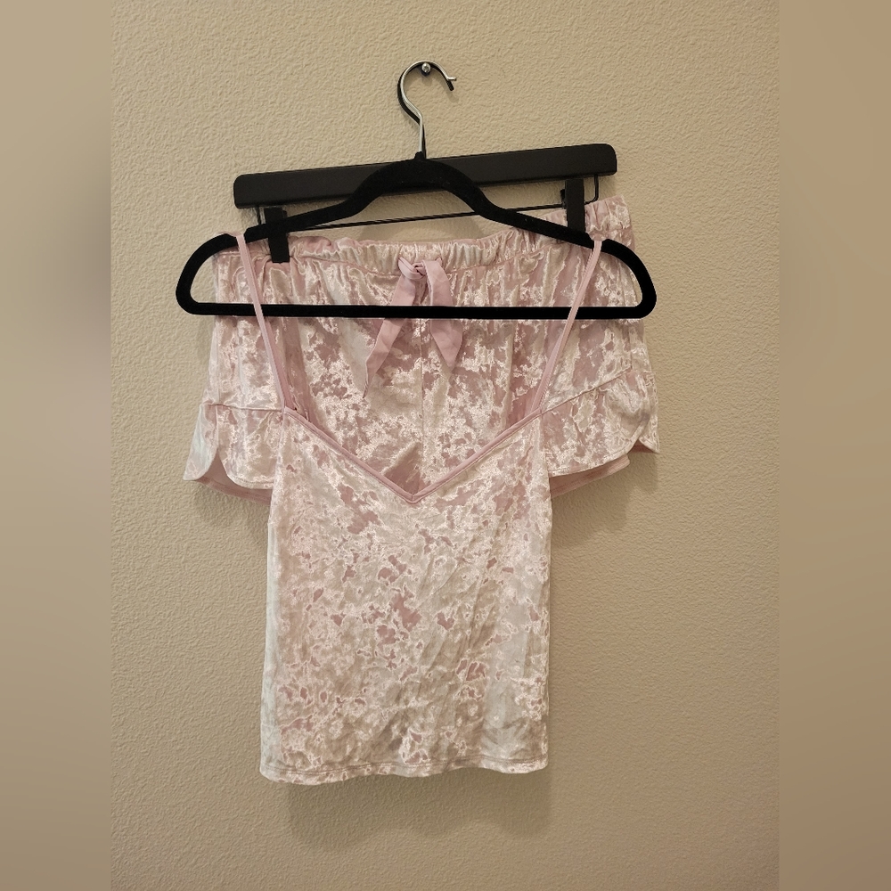 VS PJ Set